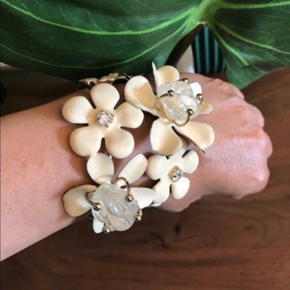 White Cuff Bracelet - Picture 12 of 13